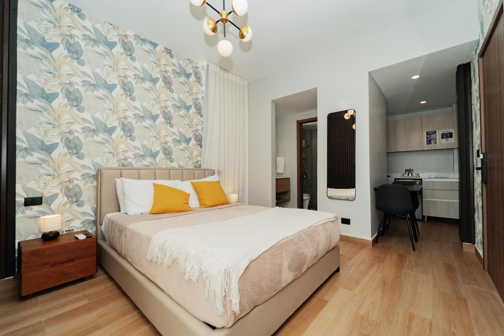 Downtown Park 1 Bedroom B-300